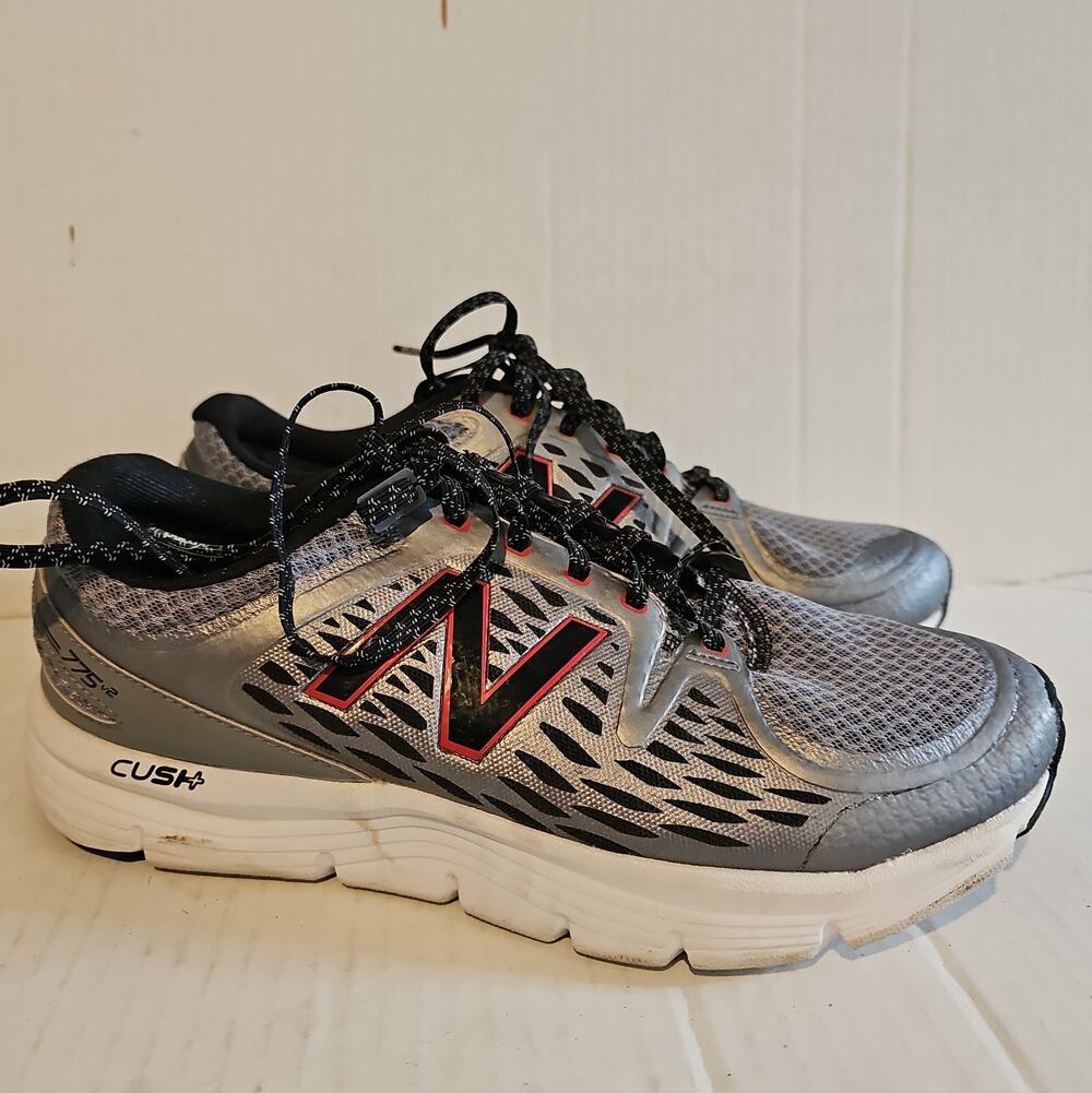 Size 9- New Balance 775 Cush+ Gray - Men Size 9 Extra Wide